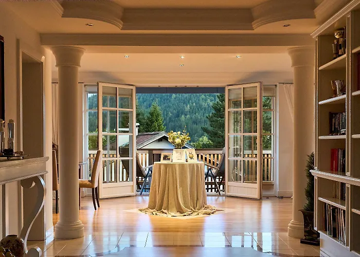 Bergkranz Апартаменты *