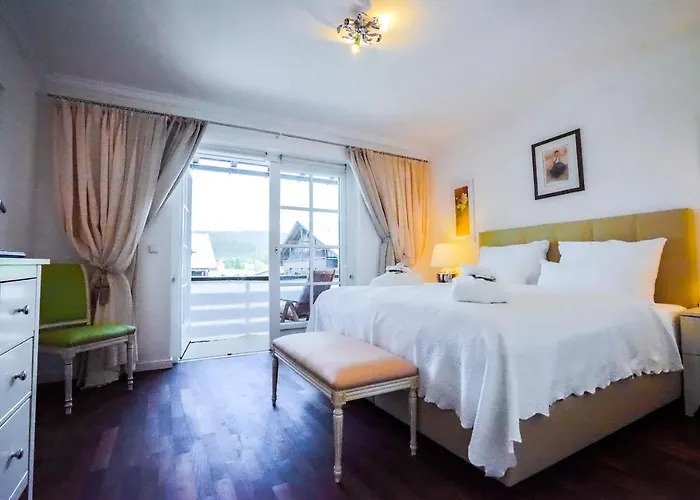 Bergkranz * Зеефельд в Тироле